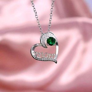 New Beautiful 925 Silver Diamond Emerald Mom Necklace